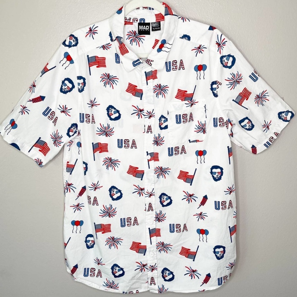 Mad Engine USA Patriotic Red White and Blue
Button Front Short Sleeve Shirt, XL